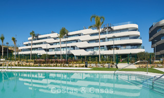 Ático listo para entrar a vivir con vistas al mar en venta en la Nueva Milla de Oro entre Marbella y Estepona 777600 