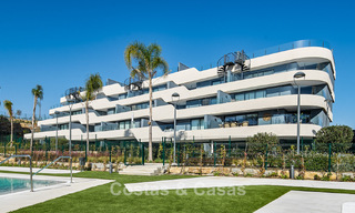 Ático listo para entrar a vivir con vistas al mar en venta en la Nueva Milla de Oro entre Marbella y Estepona 777602 