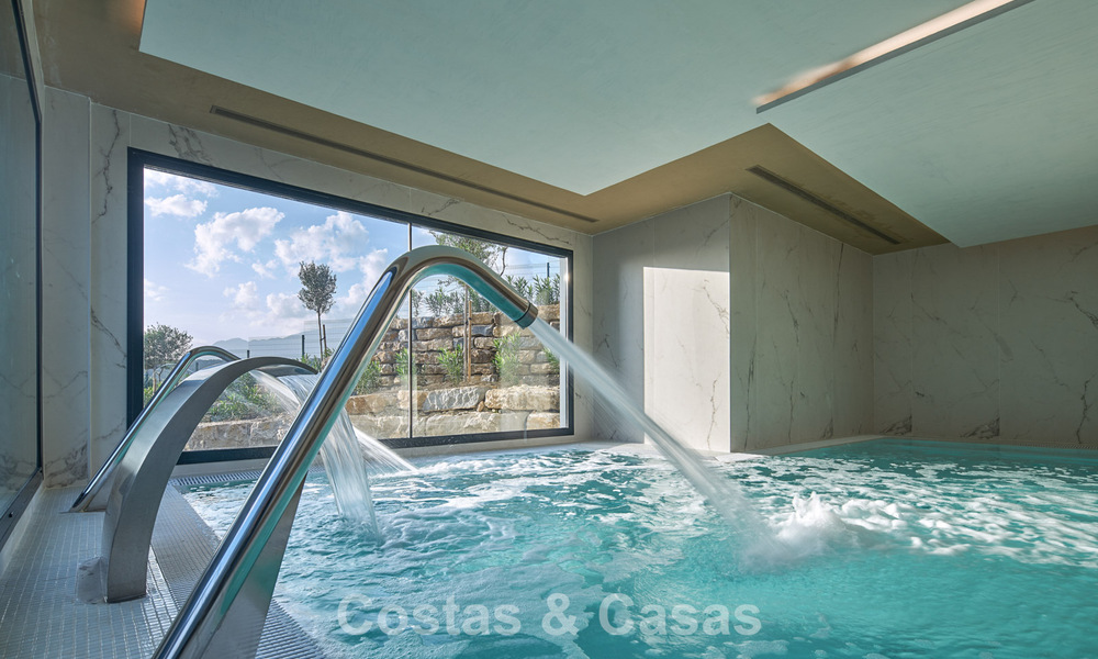 Ático listo para entrar a vivir con vistas al mar en venta en la Nueva Milla de Oro entre Marbella y Estepona 777616