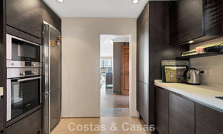 Amplio apartamento con vistas panorámicas en venta en Marbella - Benahavis 777636 