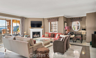 Amplio apartamento con vistas panorámicas en venta en Marbella - Benahavis 777639 