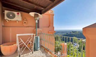 Amplio apartamento con vistas panorámicas en venta en Marbella - Benahavis 777659 