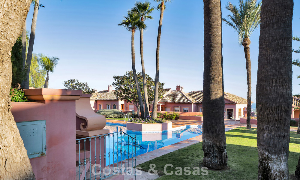 Amplio apartamento con vistas panorámicas en venta en Marbella - Benahavis 777663