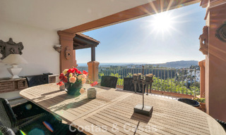 Amplio apartamento con vistas panorámicas en venta en Marbella - Benahavis 777666 