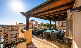 Precioso ático dúplex en venta, a poca distancia de los servicios y la playa en Elviria, Marbella 777791 