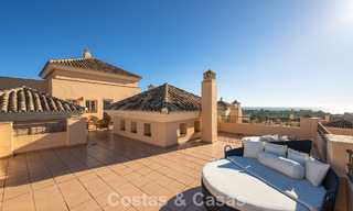 Precioso ático dúplex en venta, a poca distancia de los servicios y la playa en Elviria, Marbella 777803 