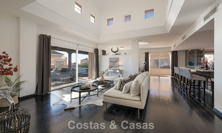 Precioso ático dúplex en venta, a poca distancia de los servicios y la playa en Elviria, Marbella 777808 