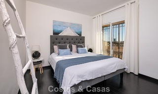 Precioso ático dúplex en venta, a poca distancia de los servicios y la playa en Elviria, Marbella 777816 