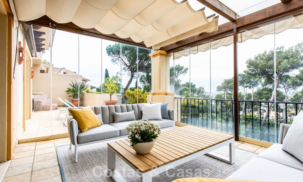 Apartamento de alta gama en venta en un complejo cerrado en Nueva Andalucía, Marbella 777683