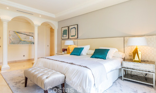 Apartamento de alta gama en venta en un complejo cerrado en Nueva Andalucía, Marbella 777687 