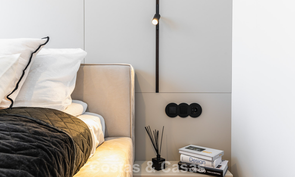 Villa adosada de diseño modernista con vistas al mar en venta en un complejo turístico líder en Mijas Costa, Costa del Sol 777850