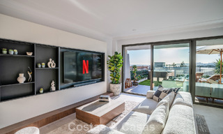 Villa adosada de diseño modernista con vistas al mar en venta en un complejo turístico líder en Mijas Costa, Costa del Sol 777858 