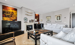 Lujoso ático dúplex con piscina privada en venta en el Valle del Golf de Nueva Andalucía, Marbella 777900 