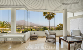 Lujoso ático dúplex con piscina privada en venta en el Valle del Golf de Nueva Andalucía, Marbella 777908 