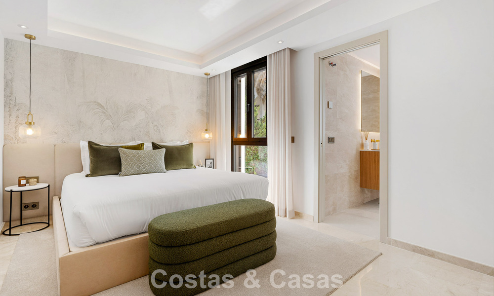 Prestigiosa villa de lujo renovada de estilo tradicional en venta en una tranquila zona residencial de Nueva Andalucía, Marbella 778127