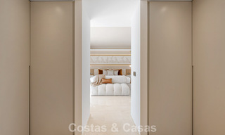 Prestigiosa villa de lujo renovada de estilo tradicional en venta en una tranquila zona residencial de Nueva Andalucía, Marbella 778137 