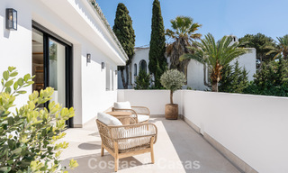 Prestigiosa villa de lujo renovada de estilo tradicional en venta en una tranquila zona residencial de Nueva Andalucía, Marbella 778138 