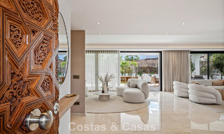 Prestigiosa villa de lujo renovada de estilo tradicional en venta en una tranquila zona residencial de Nueva Andalucía, Marbella 778141 