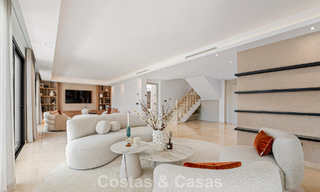 Prestigiosa villa de lujo renovada de estilo tradicional en venta en una tranquila zona residencial de Nueva Andalucía, Marbella 778151 