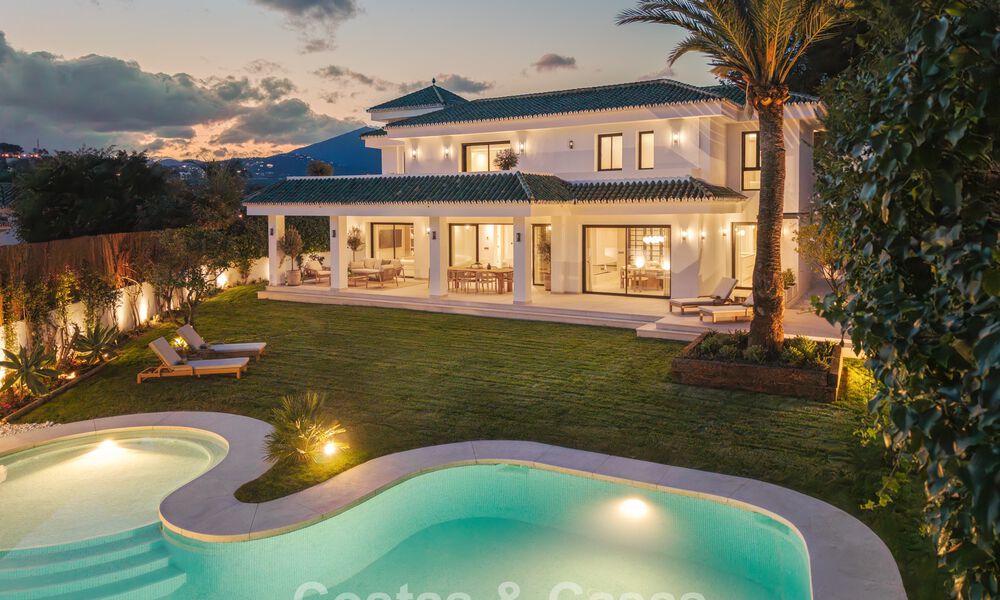 Prestigiosa villa de lujo renovada de estilo tradicional en venta en una tranquila zona residencial de Nueva Andalucía, Marbella 778159