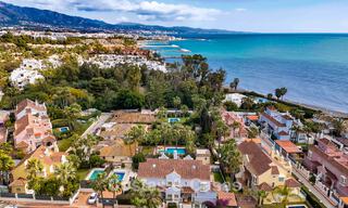 Encantadora villa adosada en venta a pocos metros de la playa cerca de Puerto Banús, Marbella 777975 