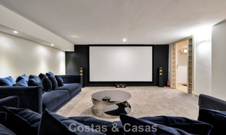 Encantadora villa adosada en venta a pocos metros de la playa cerca de Puerto Banús, Marbella 777981 