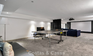 Encantadora villa adosada en venta a pocos metros de la playa cerca de Puerto Banús, Marbella 777983 