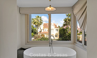 Encantadora villa adosada en venta a pocos metros de la playa cerca de Puerto Banús, Marbella 777989 