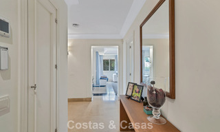 Encantadora villa adosada en venta a pocos metros de la playa cerca de Puerto Banús, Marbella 778004 