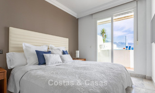Ático con fenomenales vistas al mar en venta a un paso de todos los servicios y la playa en Puerto Banús, Marbella 778107 