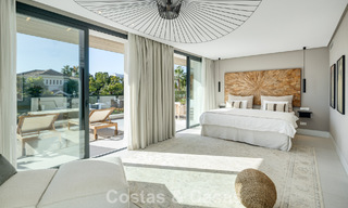Villa modernista de lujo con vistas al mar en venta en una zona residencial privilegiada en Nueva Andalucía, Marbella 778285 