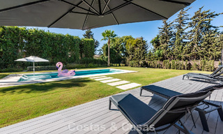 Moderna villa independiente de 4 dormitorios en venta en la Nueva Milla de Oro entre Marbella y Estepona 778245 