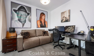 Moderna villa independiente de 4 dormitorios en venta en la Nueva Milla de Oro entre Marbella y Estepona 778258 