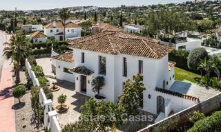 Villa reformada en venta en estilo arquitectónico andaluz moderno en Nueva Andalucía, Marbella 778547 