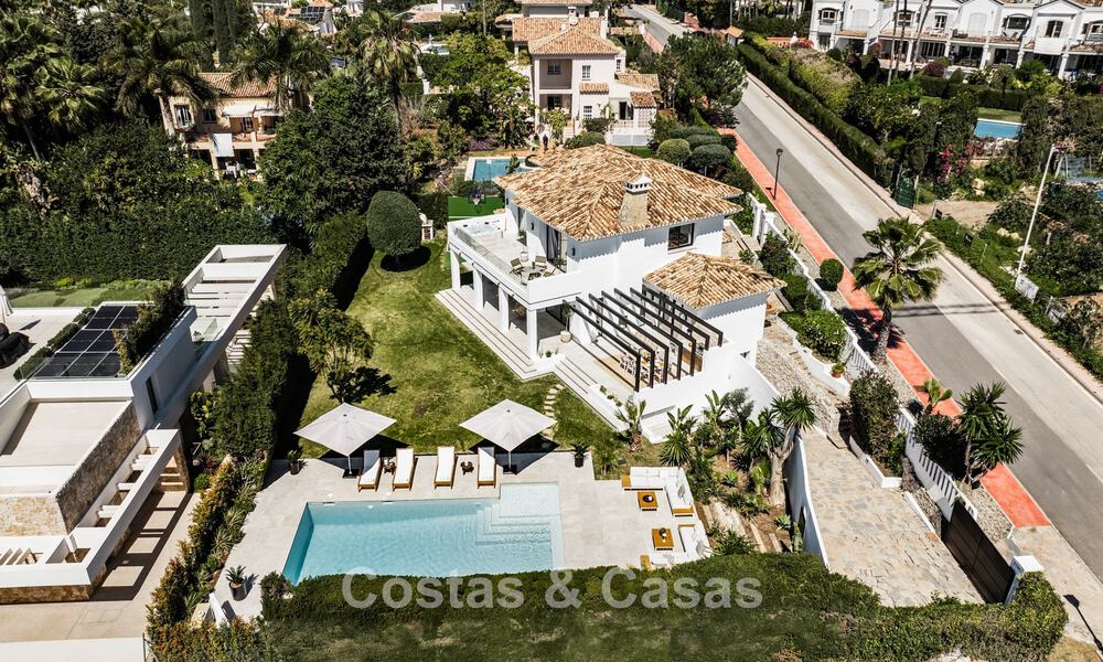 Villa reformada en venta en estilo arquitectónico andaluz moderno en Nueva Andalucía, Marbella 778551