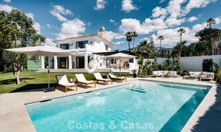 Villa reformada en venta en estilo arquitectónico andaluz moderno en Nueva Andalucía, Marbella 778569 