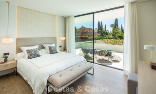 Villa de lujo de elegante diseño en venta rodeada de campos de golf en el valle de Nueva Andalucía, Marbella 778791 