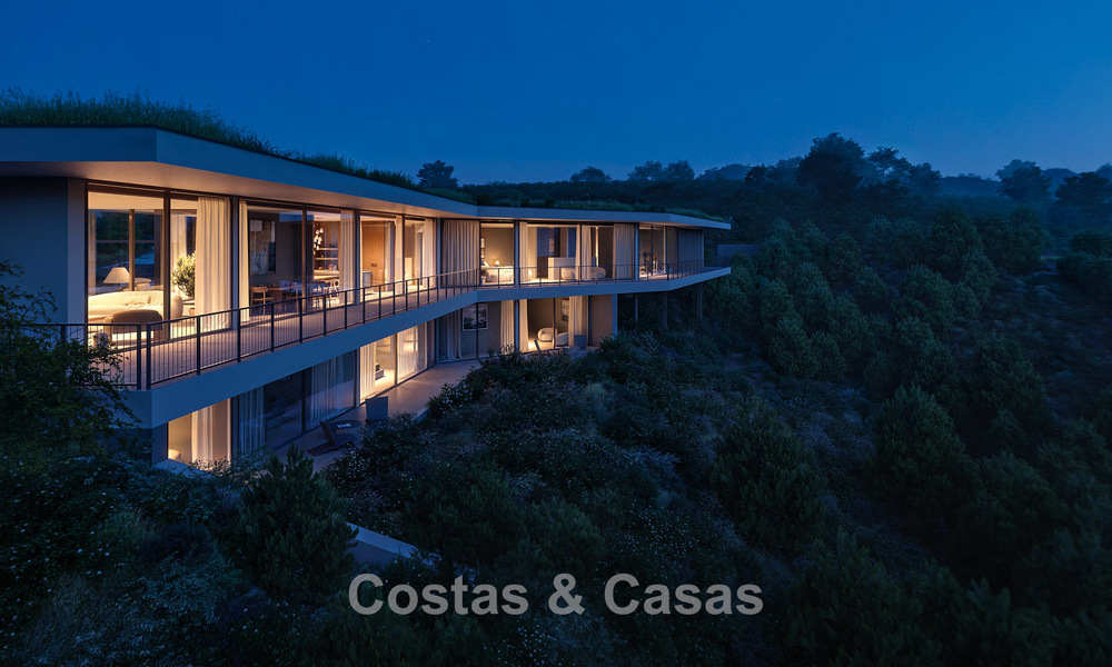Innovadora villa sobre plano con vistas panorámicas en venta en un complejo cerrado en Marbella - Benahavis 778579