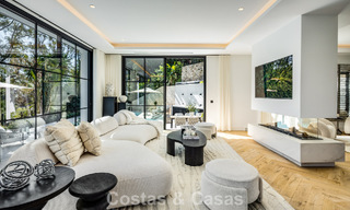 Impresionante villa de lujo en venta de arquitectura mediterránea contemporánea en un resort de golf, Marbella - Benahavis 778436 