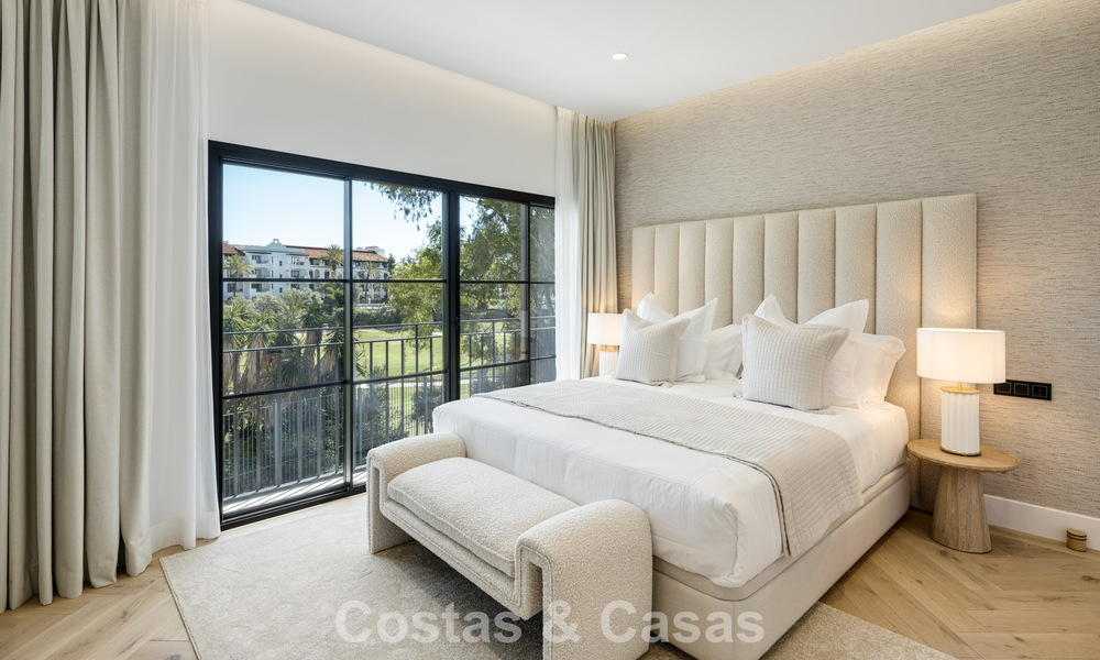 Impresionante villa de lujo en venta de arquitectura mediterránea contemporánea en un resort de golf, Marbella - Benahavis 778443