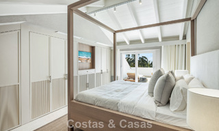 Ático dúplex bellamente renovado en venta en un complejo exclusivo en la prestigiosa Milla de Oro de Marbella 778634 