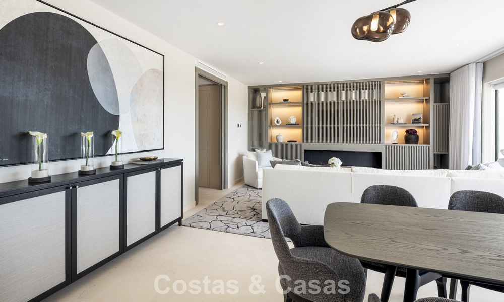 Ático dúplex bellamente renovado en venta en un complejo exclusivo en la prestigiosa Milla de Oro de Marbella 778639