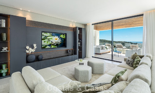 Sofisticada villa de lujo con vistas panorámicas al mar en venta en una comunidad cerrada de La Quinta, Marbella - Benahavis 800543 