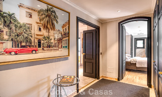 Lujoso ático con vistas al mar en venta en una comunidad cerrada en la codiciada Milla de Oro de Marbella 778620 