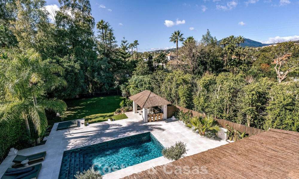 Villa de lujo contemporánea renovada y lista para entrar a vivir en venta en el corazón del Valle del Golf de Nueva Andalucía, Marbella 778814