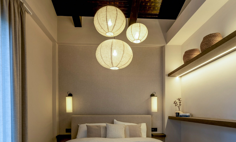 Villa de lujo contemporánea renovada y lista para entrar a vivir en venta en el corazón del Valle del Golf de Nueva Andalucía, Marbella 778815