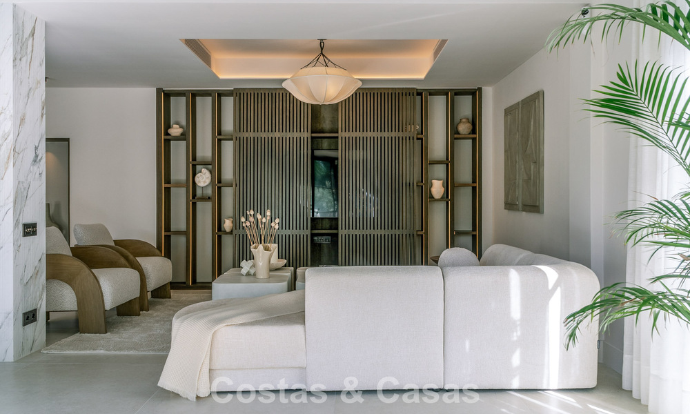 Villa de lujo contemporánea renovada y lista para entrar a vivir en venta en el corazón del Valle del Golf de Nueva Andalucía, Marbella 778831