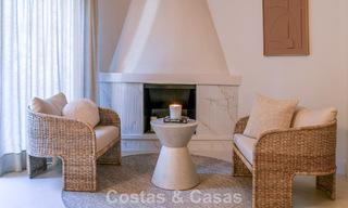 Villa de lujo contemporánea renovada y lista para entrar a vivir en venta en el corazón del Valle del Golf de Nueva Andalucía, Marbella 778839 