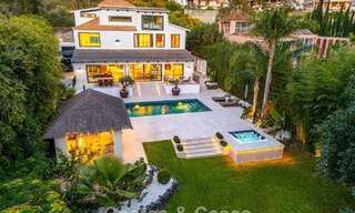 Villa de lujo contemporánea renovada y lista para entrar a vivir en venta en el corazón del Valle del Golf de Nueva Andalucía, Marbella 796776 