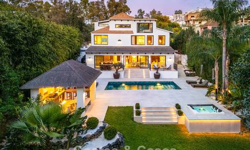 Villa de lujo contemporánea renovada y lista para entrar a vivir en venta en el corazón del Valle del Golf de Nueva Andalucía, Marbella 796777